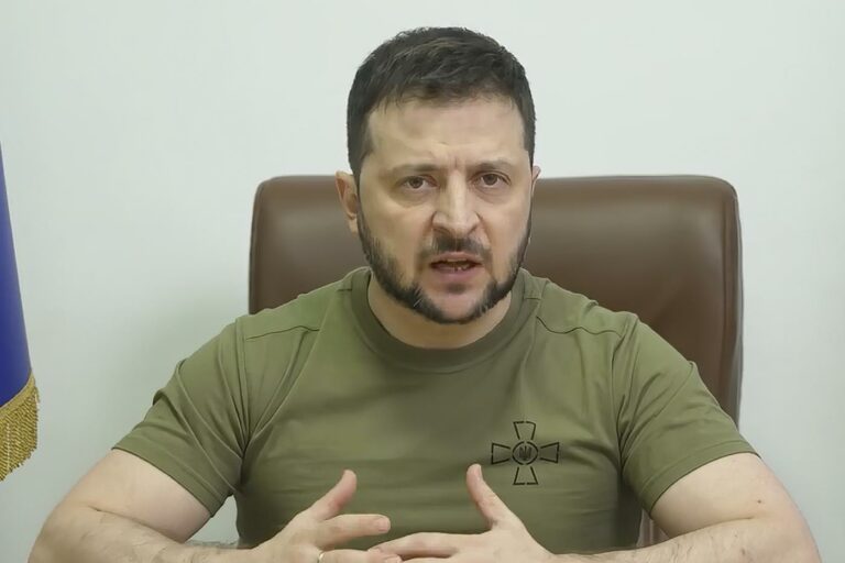 Ucraina, Zelensky: “A Pasqua chiediamo una grande grazia per realizzare un grande sogno”
