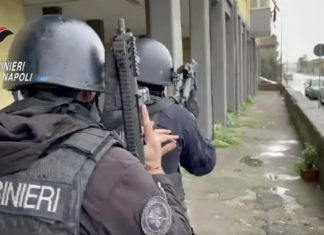 Smantellato il clan della 167 di Arzano: 27 arresti Smantellato il clan della 167 di Arzano