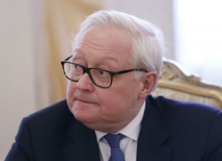 Ucraina: Mosca, non vogliamo una guerra in Europa ma stop al mondo dominato dagli Usa