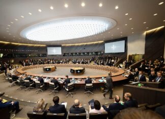 Ucraina: si tratta a oltranza su sanzioni, eccezione per Ungheria, domani vertice Ue