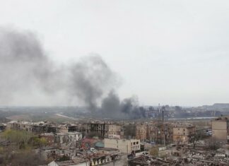 Ucraina, sindaco Mariupol: “Persi contatti con i combattenti ad Azovstal”