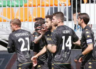 Calcio, Serie A: Venezia-Bologna 4-3 il finale, i veneti sperano ancora