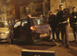 Napoli, assalti armati fuori i rioni bunker Napoli, assalti armati fuori i rioni bunker