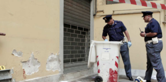 Napoli, la lunga notte dei coltelli