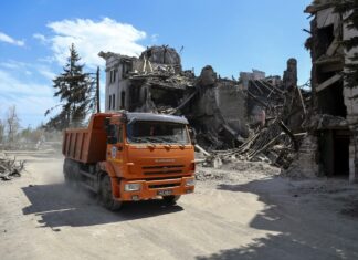 Ucraina, notte di fuoco: pioggia di bombe su tutto il Paese