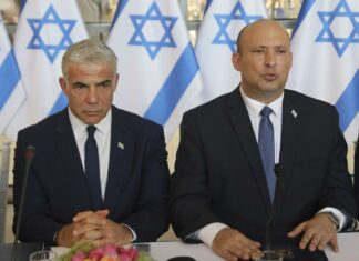 Israele, Lapid: “Iran prepara attacchi in Turchia, gli israeliani tornino”