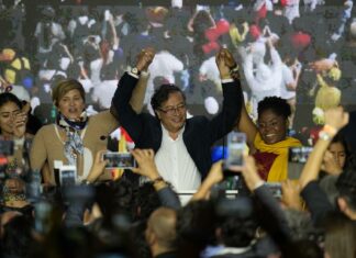 Colombia: Petro primo presidente di sinistra, sconfitto Hernandez