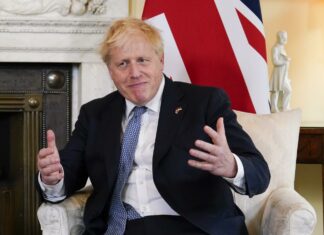 Regno Unito, è sfida Johnson – Sunak per il ruolo di primo ministro