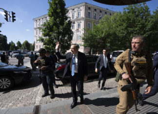 Ucraina: Draghi-Macron-Scholz arrivati a Kiev