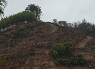 Grecia, cargo schiantato nel nord del Paese: a bordo almeno 8 persone