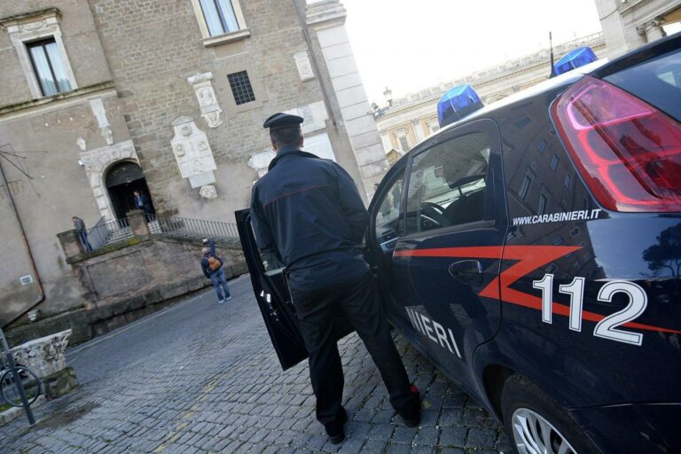 Messina: bed and breakfast abusivo a Vulcano, due denunce