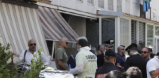 Duplice omicidio: si costituisce un uomo