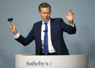 Nuova Zelanda: trovati i resti di due bambini in una valigia comprata all’asta