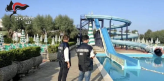 stretta dei nas sui parchi acquatici italiani