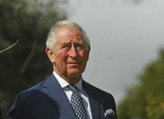 Regno Unito, re Carlo: combatterò per seguire l’esempio di mia madre