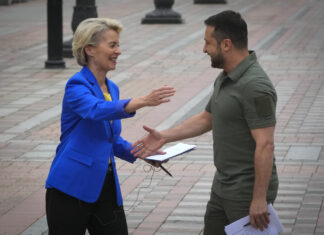 Ucraina: Putin ringrazia Xi, posizione equilibrata. Von der Leyen da Zelensky