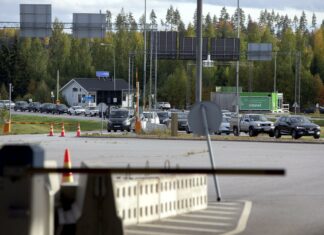 Ucraina: Georgia, arrivi da Russia raddoppiati a 10mila al giorno