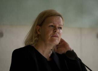 Germania: legami con 007 Mosca, via il capo della cybersicurezza