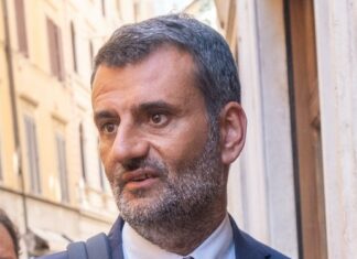 Governo, Decaro: “Risposte certe e in tempi brevi per superare difficoltà”