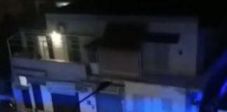 Una bomba contro il negozio del fratello del boss