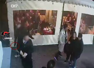 Minori accoltellati e pestati, le babygang terrorizzano Napoli