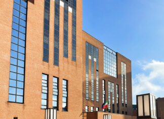 Ragazza di 25 anni trovata morta alla Iulm