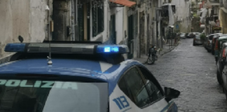 I Contini avanzano a Forcella e i Mazzarella lasciano le case