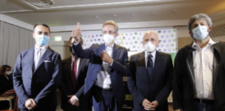 De Luca, voltafaccia di Manfredi. Coi moderati sfiderà il nuovo Pd