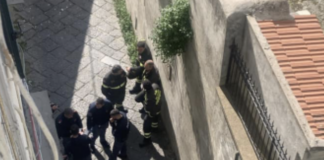 Una bomba esplode a Chiaia