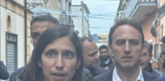 Schlein-De Luca: braccio di ferro