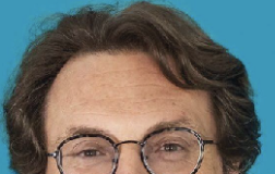 Nola, incendiate l'auto e la moto del sindaco Carlo Buonauro