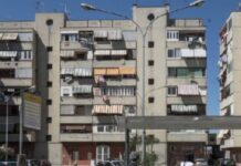 Stop all’energia elettrica al Conocal, gli abitanti bloccano via Palermo. Al buio da giorni 24 famiglie: scatta la protesta Rione Conocal