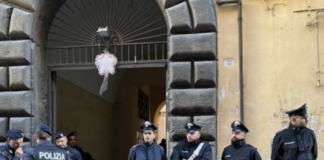 Liberato il "palazzo della camorra"