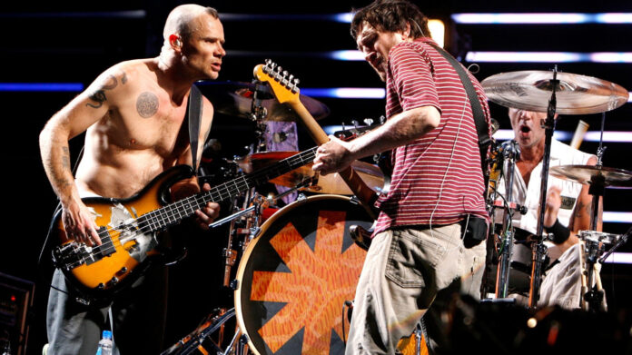 Red Hot Chili Peppers in concerto