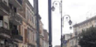 Tentato stupro in pieno centro, fermato