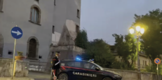 Caivano, camorra in Municipio: arrestati in 9