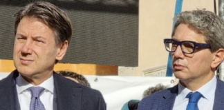 M5S pronto ad alleanze al centro