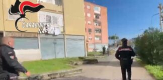 Pomigliano d'Arco, i carabinieri al Rione 219