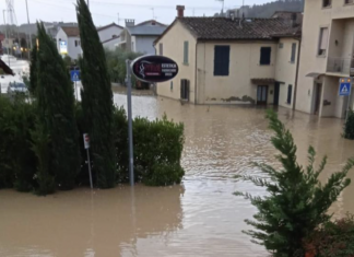 Maltempo, l’Italia in ginocchio Emergenza maltempo, l'Italia in ginocchio