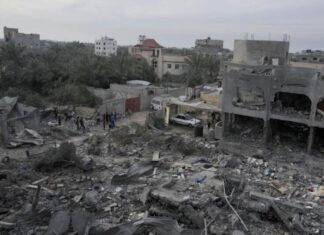 Israele nega i piani per lo spostamento dei palestinesi fuori da Gaza