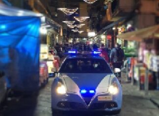 Napoli stretta nella morsa delle baby gang
