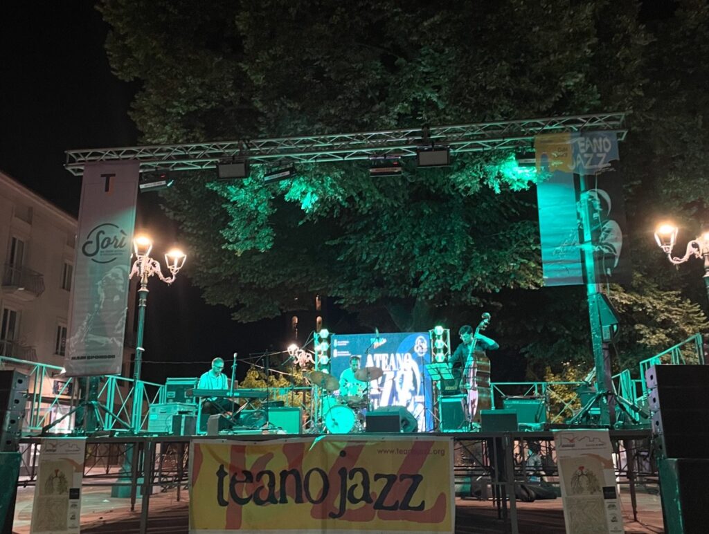 Antonio Simone Trio