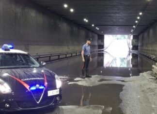 Sottopassi chiusi e traffico in tilt: il temporale paralizza Caserta