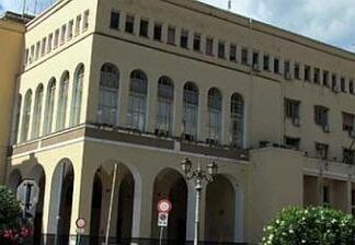 Salerno, furto di un’auto: in quattro arrestati dopo la fuga