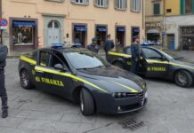 Caserta, chiuso il centro benessere a luci rosse: tra 100 e 120 euro per concludere i massaggi con prestazione sessuale Operazione della guardia di finanza