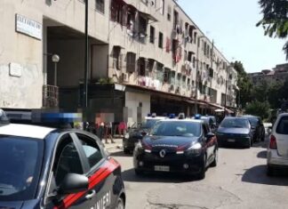 Nuovo clan a Scampia, scoperto il primo covo alle “Case dei Puffi”