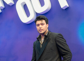 Il cantante Stash derubato a Milano