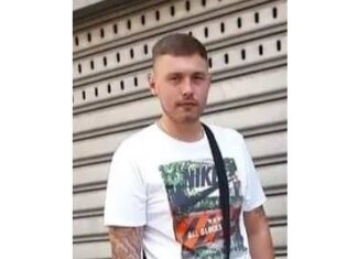 LA FOTO. Ferito a colpi di arma da fuoco, il padre venne ucciso un anno fa a Torre Annunziata