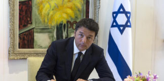 Matteo Renzi incontra il Presidente dello Stato di Israele Reuven Rivlin Foto Roberto Monaldo / LaPresse 22-07-2015 Gerusalemme (Israele) Politica Matteo Renzi incontra il Presidente dello Stato di Israele Reuven Rivlin Nella foto Matteo Renzi firma il libro degli ospiti Photo Roberto Monaldo / LaPresse 22-07-2015 Jerusalem (Israel) Matteo Renzi meets the President of the State of Israel Reuven Rivlin In the photo Matteo Renzi