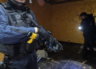 Maxi blitz a Castel Volturno e Mondragone: 9 arresti. Appartamenti trasformati in ‘negozi di spaccio’